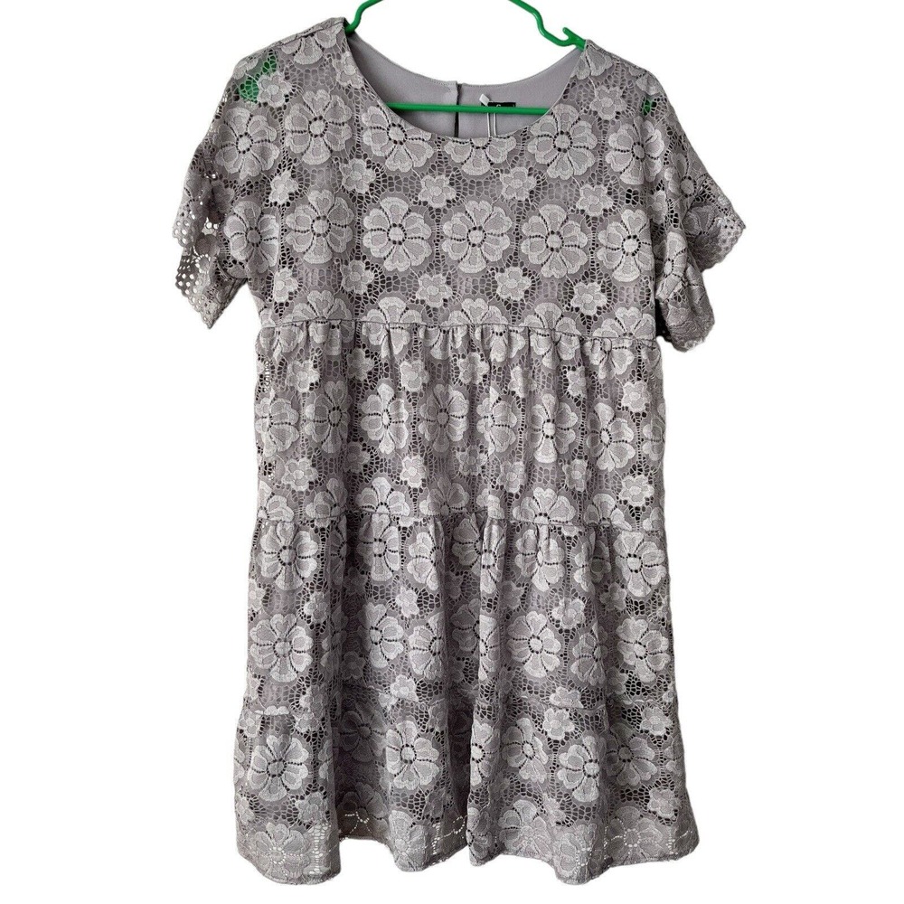 NWT MOE Gray Floral Lace Overlay Babydoll Short Sleeve Mini Dress Size Small